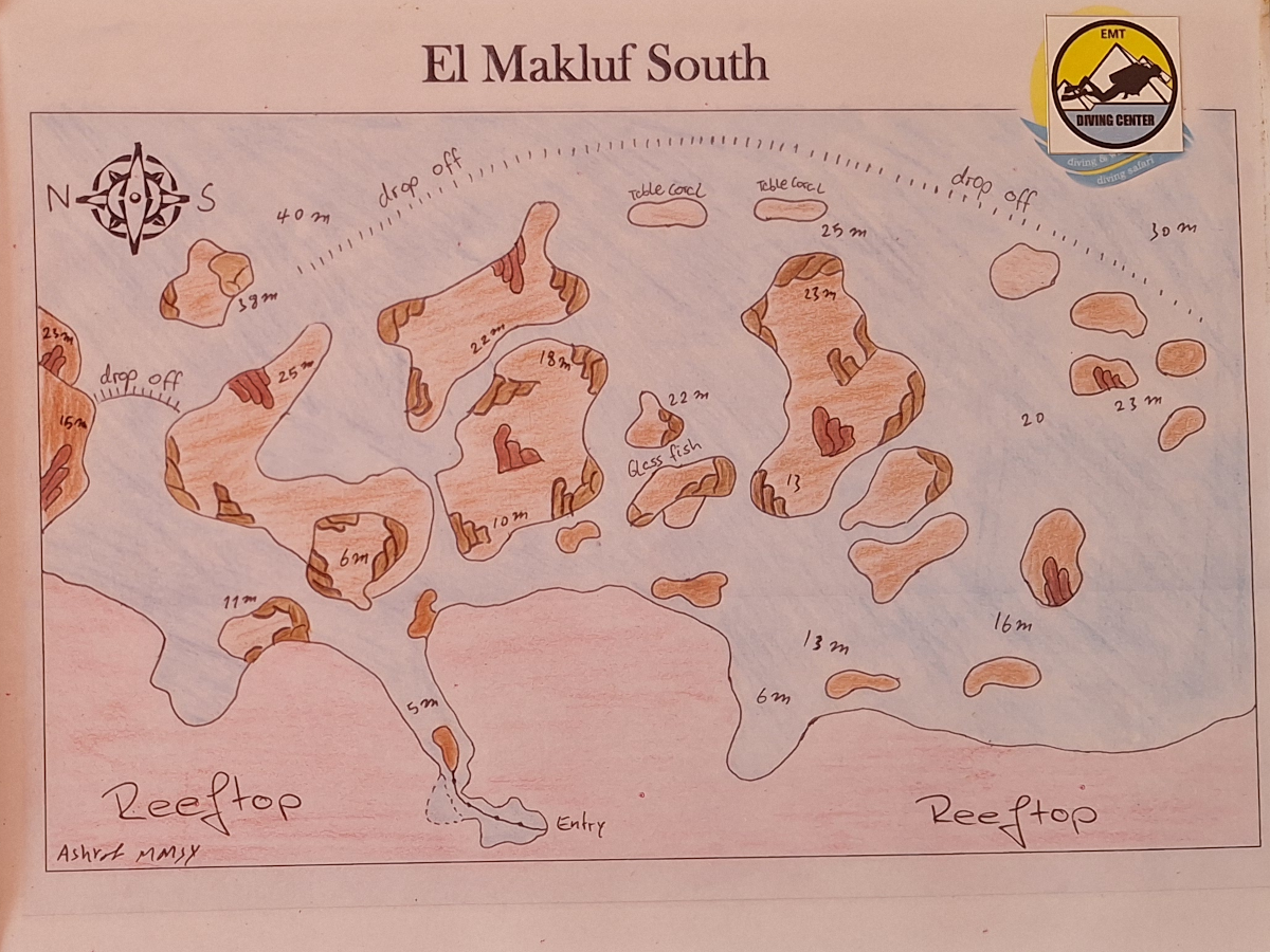 diveMap_elMaklufS_h1200x900 Handskizze von Ashraf Mansy: Tauchplatzkarte von El Makluf Süd mit Tiefenangaben, Richtungen und Highlights.